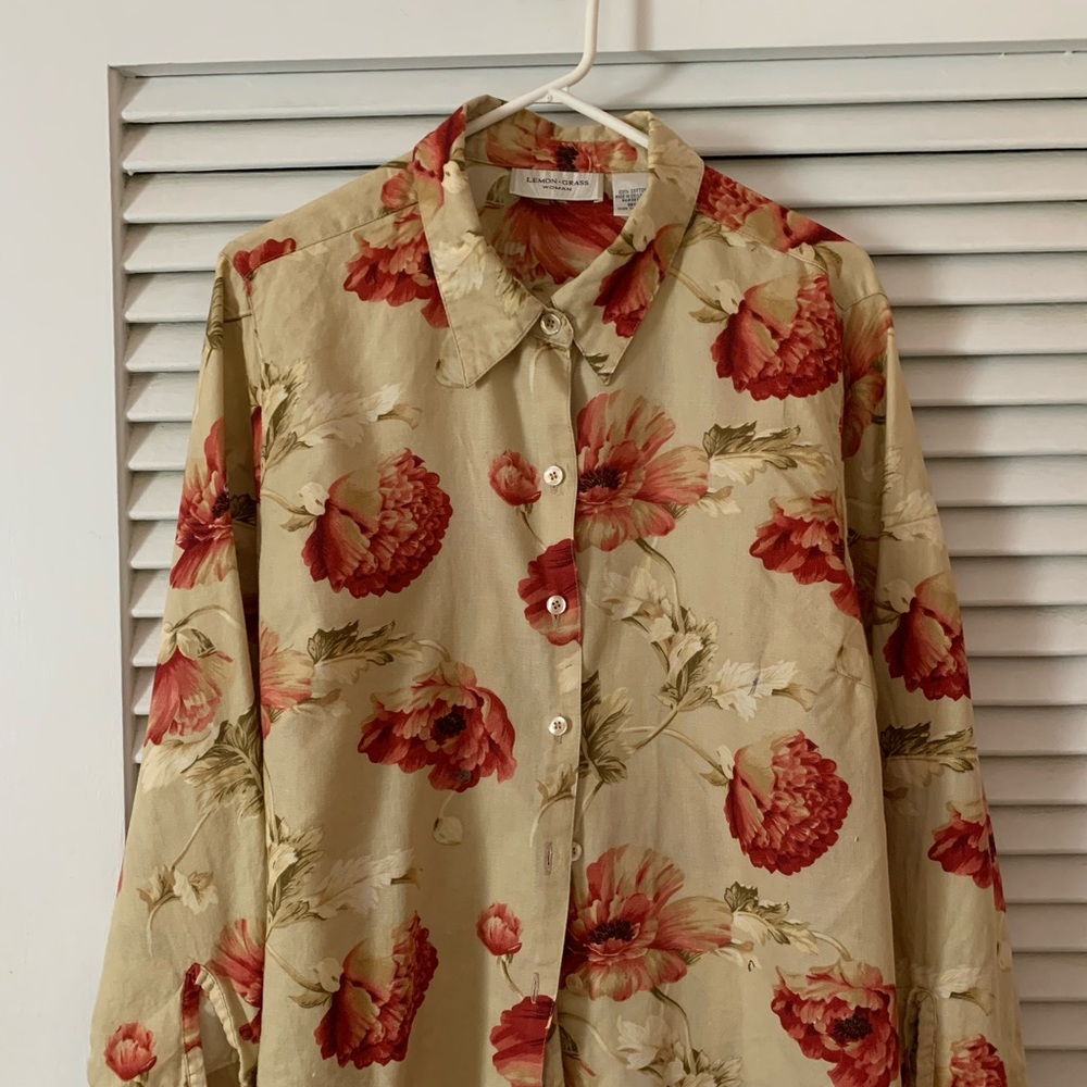 Gorgeous blouse by Lemon Grass